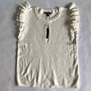 NWT Express Sleeveless Sweater Top Size L